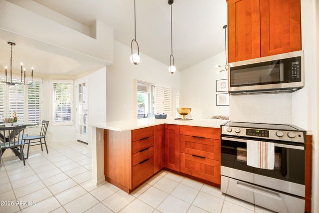 4117 E GLENHAVEN Drive, Phoenix, AZ 85048