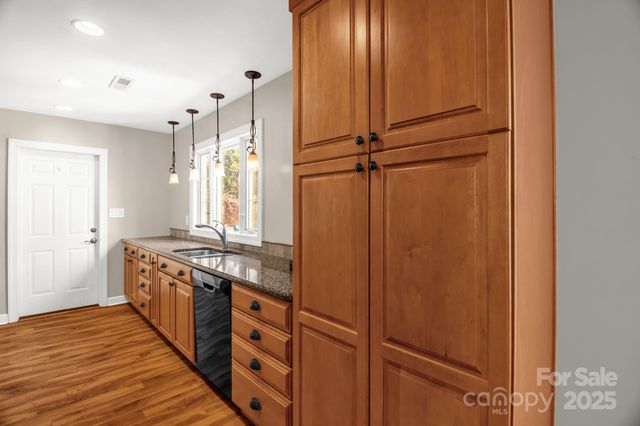 438 Valley meade Drive 43, Kernersville, NC 27284