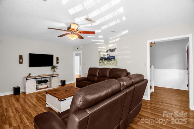 438 Valley meade Drive 43, Kernersville, NC 27284