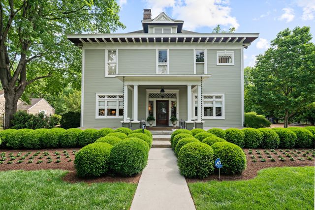 1015 Clifton Ln, Nashville, TN 37204
