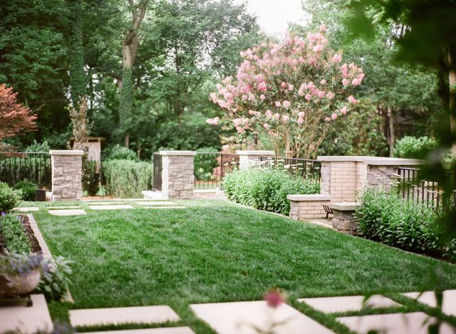 1015 Clifton Ln, Nashville, TN 37204