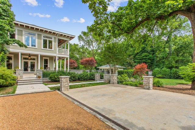 1015 Clifton Ln, Nashville, TN 37204