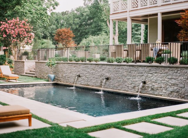 1015 Clifton Ln, Nashville, TN 37204