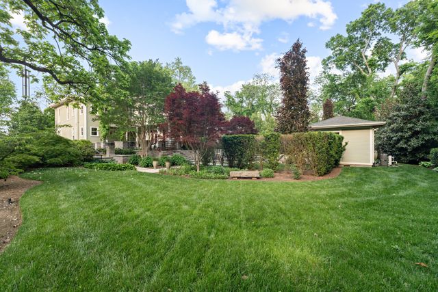1015 Clifton Ln, Nashville, TN 37204