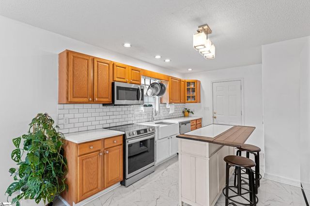 254 Joe Arthur Drive, Roebuck, SC 29376
