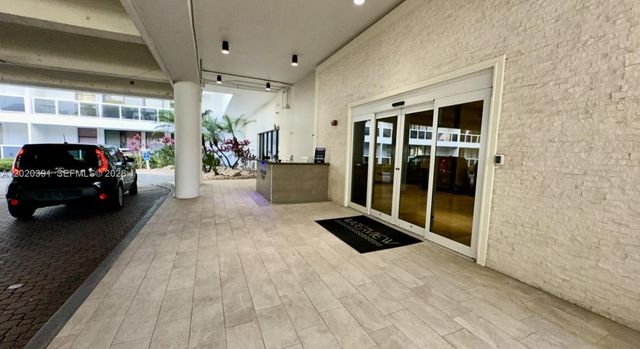20505 E Country Club Dr 1739, Aventura, FL 33180