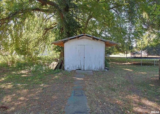 1020 N 16TH Street, Herrin, IL 62948