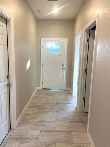 4229 Elson Avenue, Sebring, FL 33875