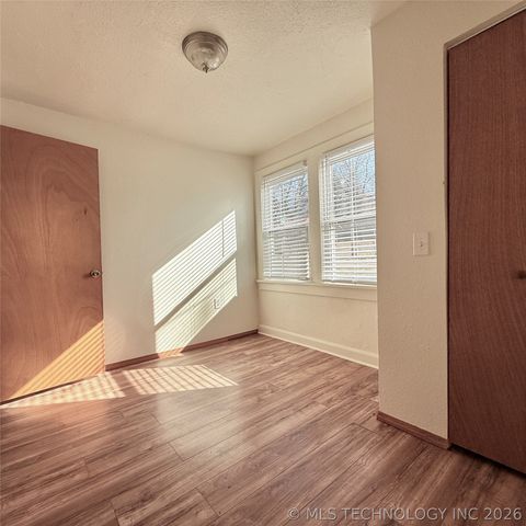 605 Russell Avenue, Tahlequah, OK 74464