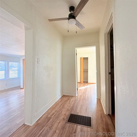 605 Russell Avenue, Tahlequah, OK 74464