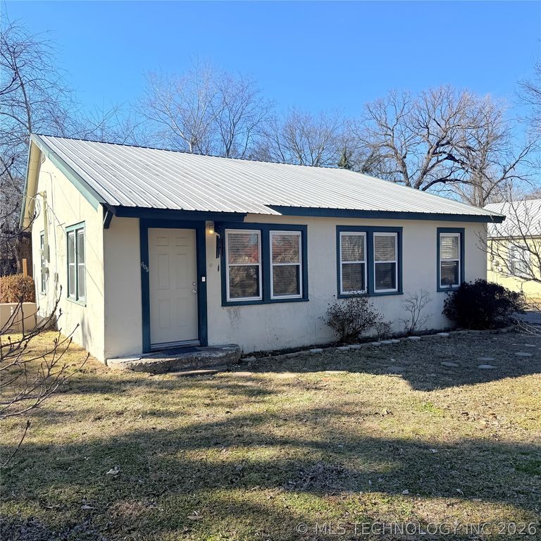 605 Russell Avenue, Tahlequah, OK 74464
