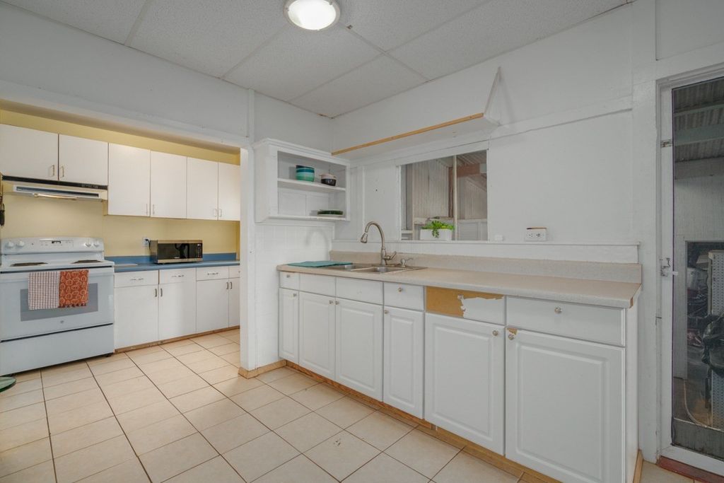 Image 12 of property listing at 53-4230 AKONI PULE HIGHWAY, Kapaau, HI 96755