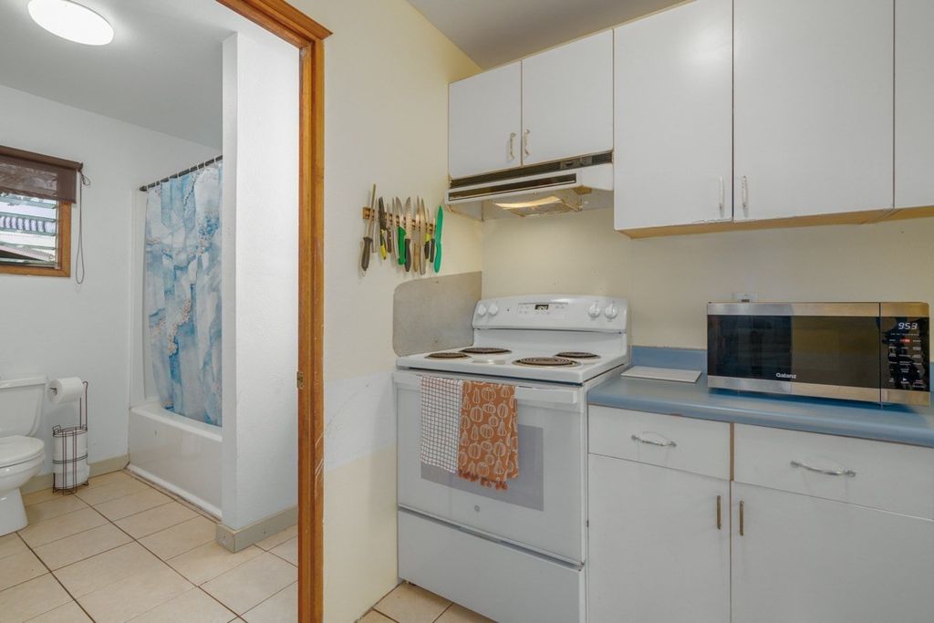 Image 13 of property listing at 53-4230 AKONI PULE HIGHWAY, Kapaau, HI 96755