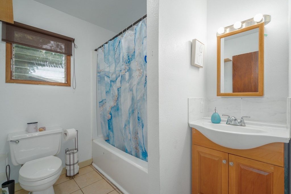 Image 14 of property listing at 53-4230 AKONI PULE HIGHWAY, Kapaau, HI 96755