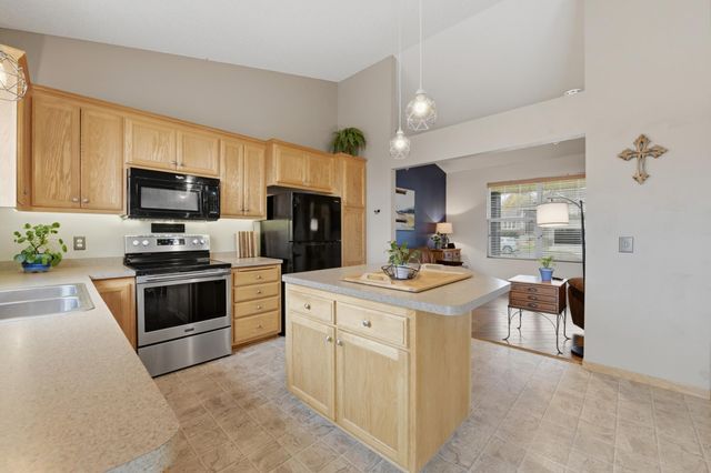 1020 Abbey Road, Northfield, MN 55057