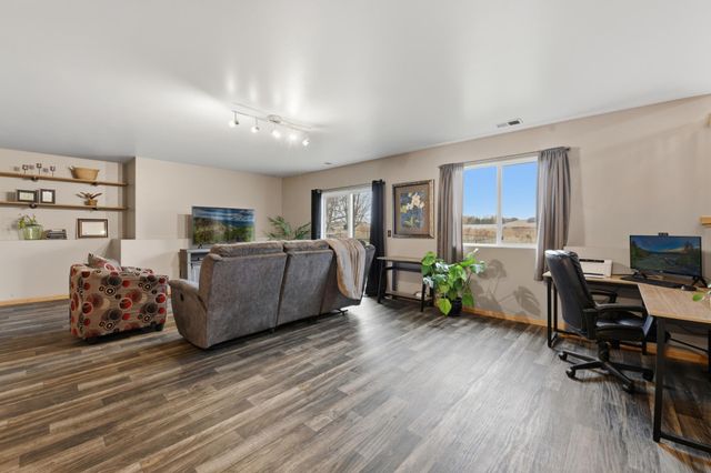 1020 Abbey Road, Northfield, MN 55057