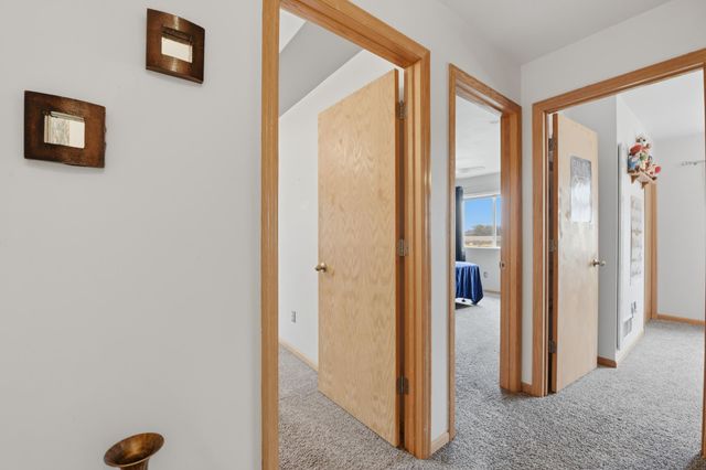 1020 Abbey Road, Northfield, MN 55057