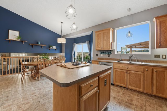 1020 Abbey Road, Northfield, MN 55057