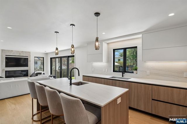 45 Meadow Street, Demarest, NJ 07627