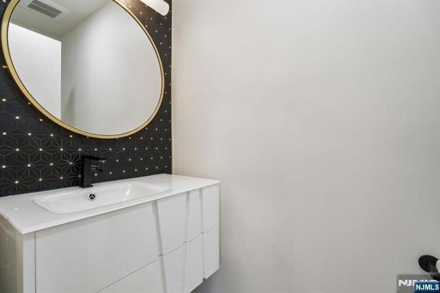 45 Meadow Street, Demarest, NJ 07627