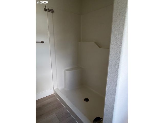1010 2ND Ave, Seaside, OR 97138