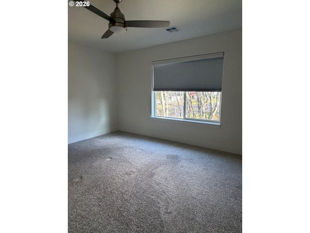 1010 2ND Ave, Seaside, OR 97138