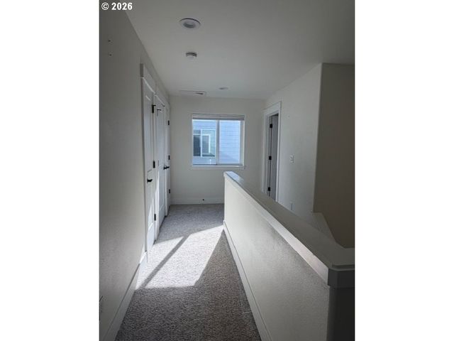 1010 2ND Ave, Seaside, OR 97138