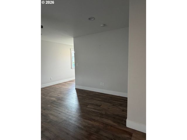 1010 2ND Ave, Seaside, OR 97138