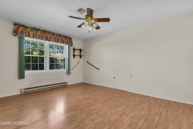 995 Argyll Circle B, Lakewood, NJ 08701