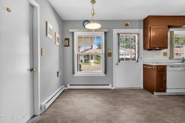 995 Argyll Circle B, Lakewood, NJ 08701
