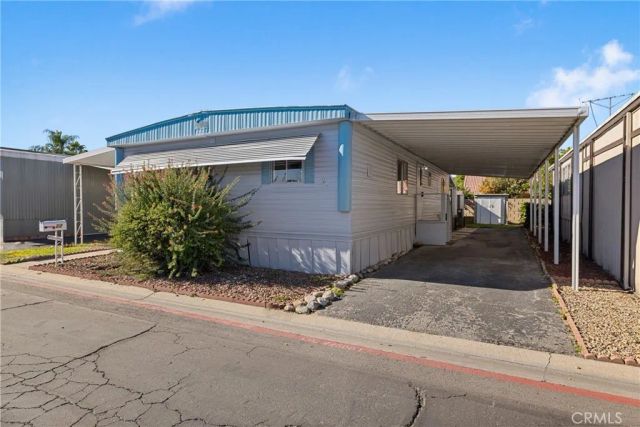 26245 Baseline 22, Highland, CA 92346
