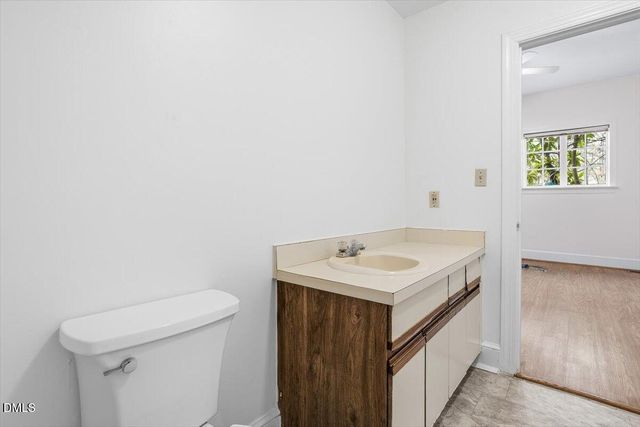 208 N Buchanan Boulevard 4, Durham, NC 27701