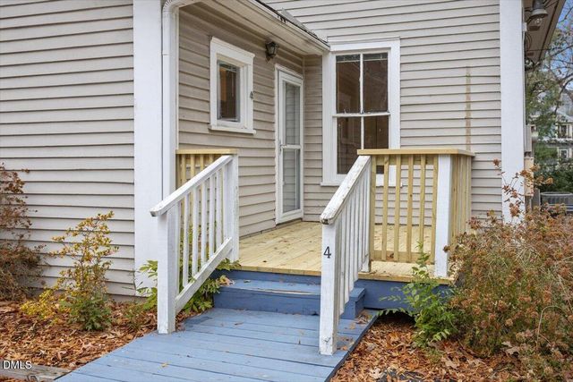 208 N Buchanan Boulevard 4, Durham, NC 27701