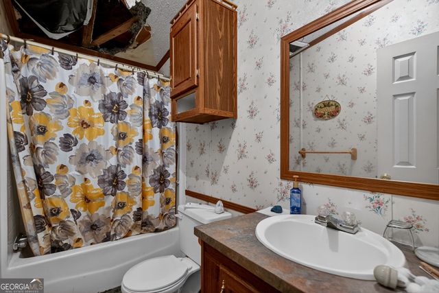 345 Robert Taylor Road, Lagrange, GA 30240