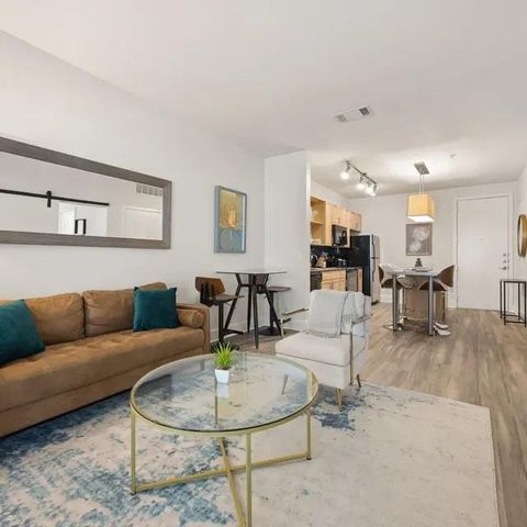 7200 Easy Wind DR 1144, Austin, TX 78752