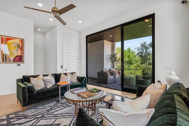 4916 Meller GDNS, Austin, TX 78741