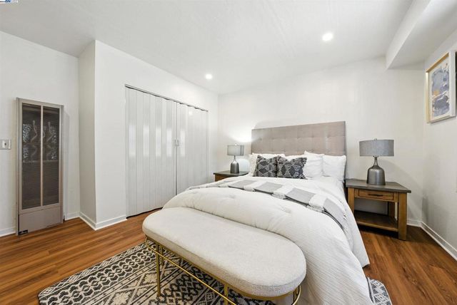 2539 Grande Vista Ave, Oakland, CA 94601