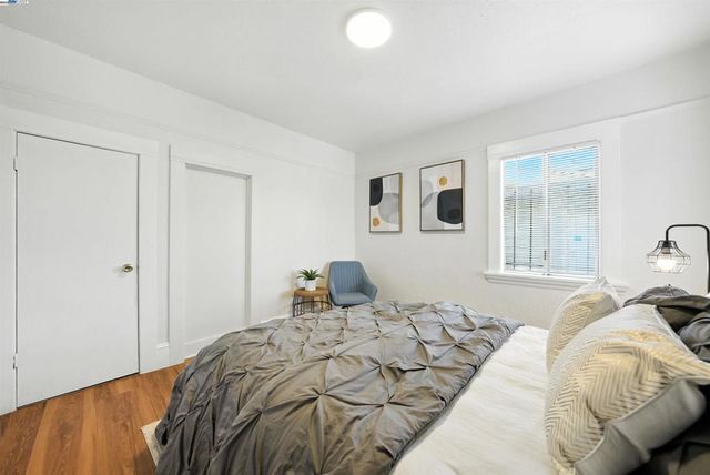 2539 Grande Vista Ave, Oakland, CA 94601