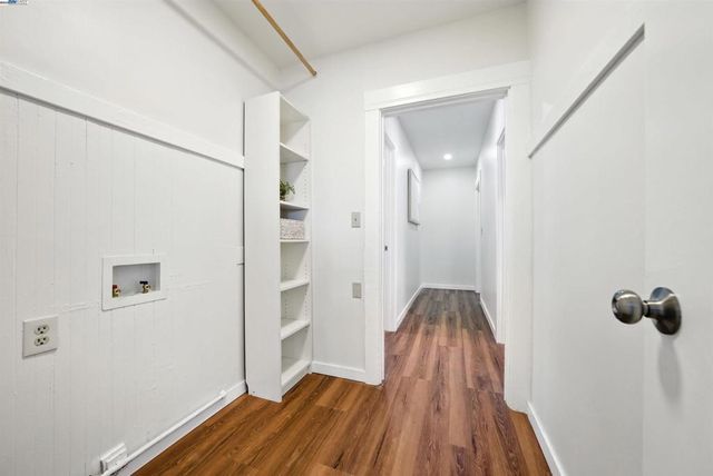 2539 Grande Vista Ave, Oakland, CA 94601