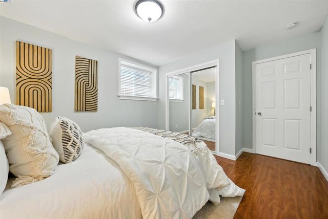 2539 Grande Vista Ave, Oakland, CA 94601