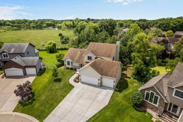 9142 Harpers Court NE, Blaine, MN 55449