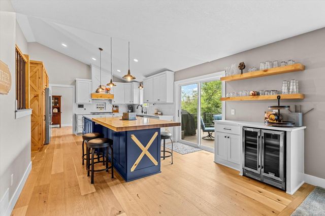 9142 Harpers Court NE, Blaine, MN 55449