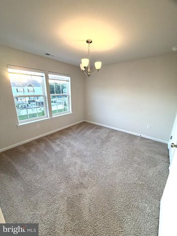1 AUTUMN PARK BLVD, Medford, NJ 08055
