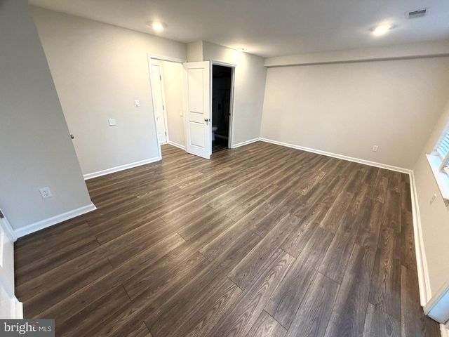 1 AUTUMN PARK BLVD, Medford, NJ 08055
