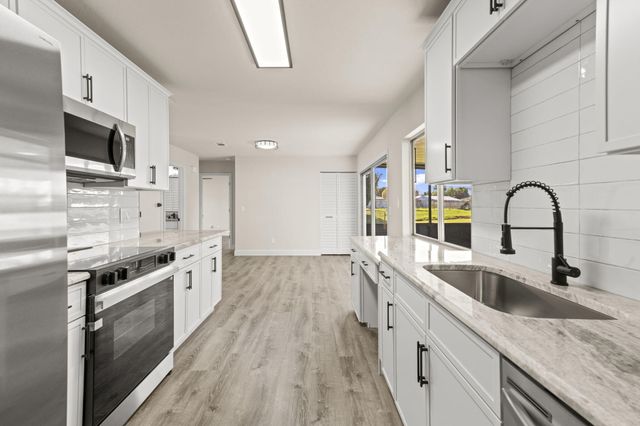 1900 SE Ancora Court, Port St. Lucie, Port St Lucie, FL 34952