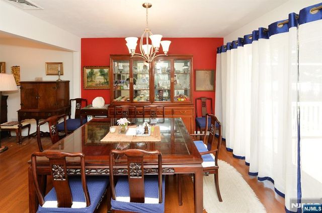 7 Harrison Street, Dumont, NJ 07628