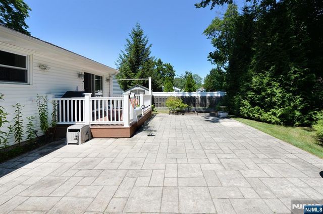 7 Harrison Street, Dumont, NJ 07628