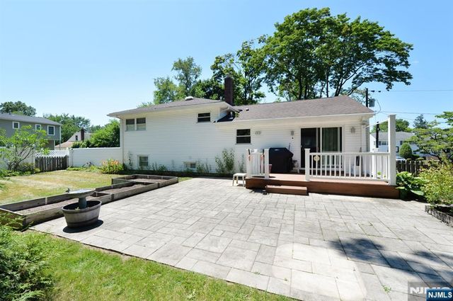7 Harrison Street, Dumont, NJ 07628