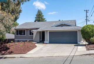 306 Whitecliff Dr, Vallejo, CA 94589