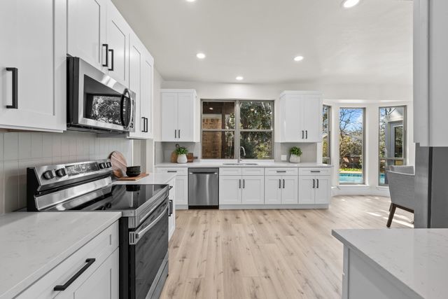 4706 El Brevo Court, Arlington, TX 76017